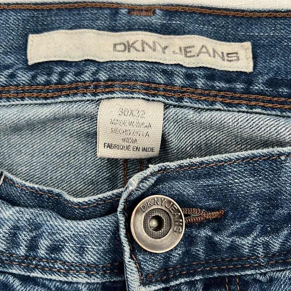 DKNY Jeans / Blue / Women / Nicely Broken In - Picture 2 of 7